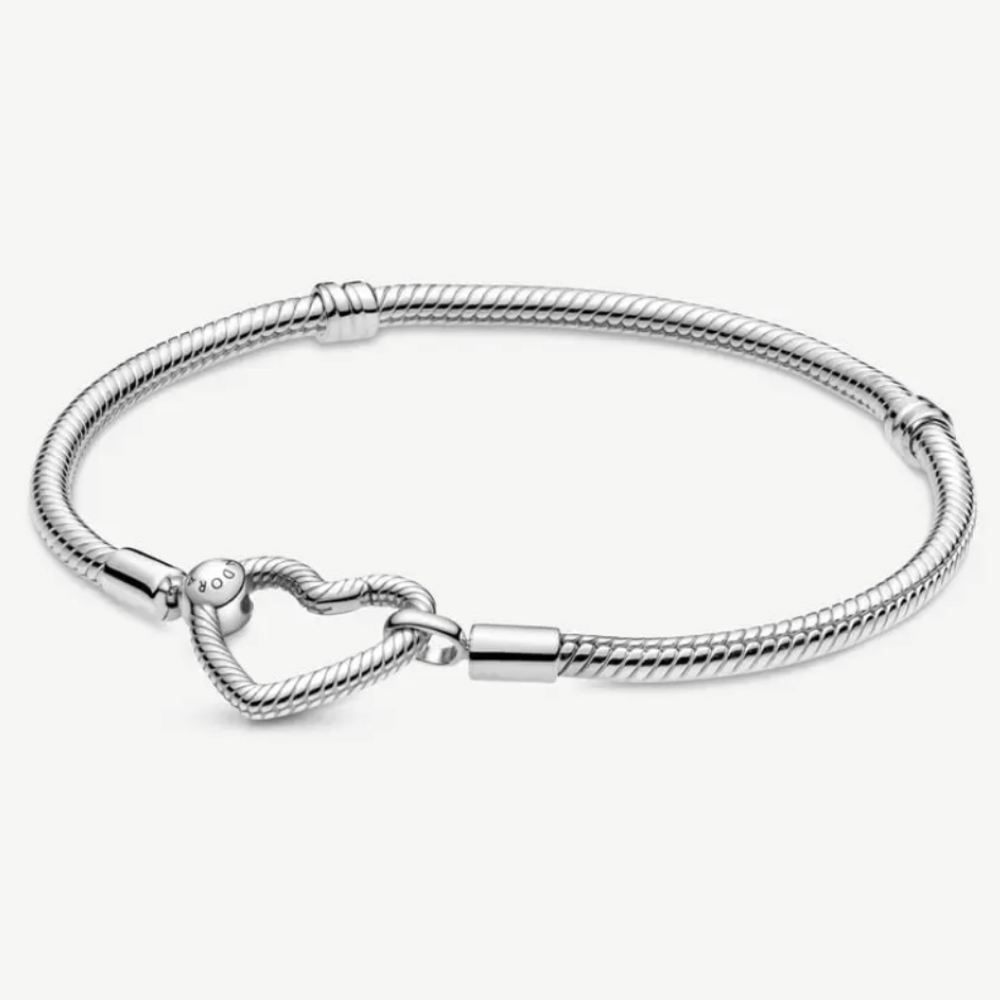 Pandora Moments Heart Closure Snake Chain Bracelet